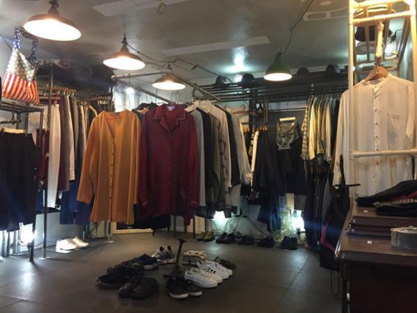 都内のビンテージセレクトショップが集結！新しい形のフリーマーケットが毎月第1日曜日に青山で開催