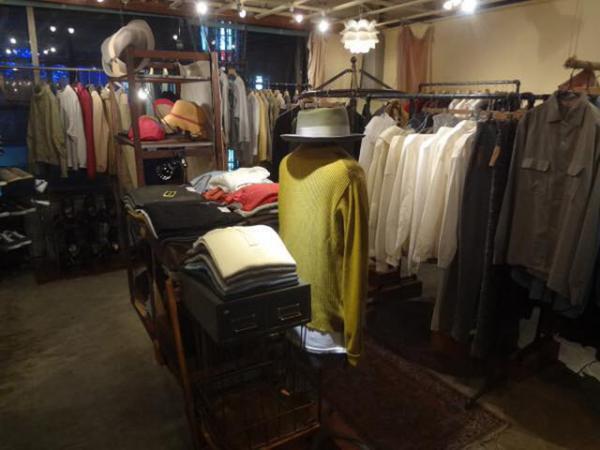 都内のビンテージセレクトショップが集結！新しい形のフリーマーケットが毎月第1日曜日に青山で開催