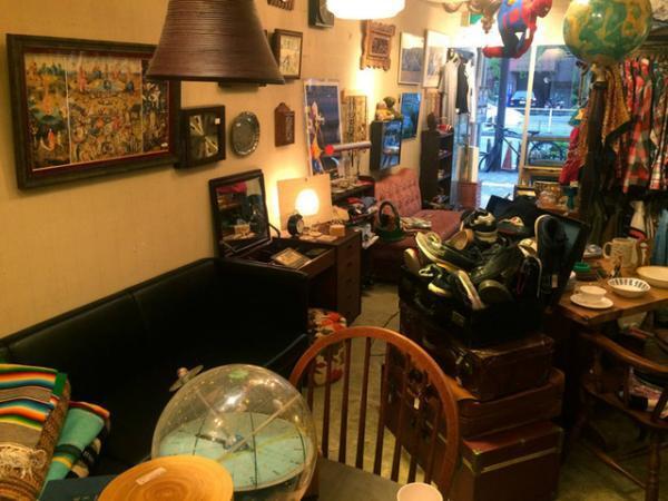 都内のビンテージセレクトショップが集結！新しい形のフリーマーケットが毎月第1日曜日に青山で開催