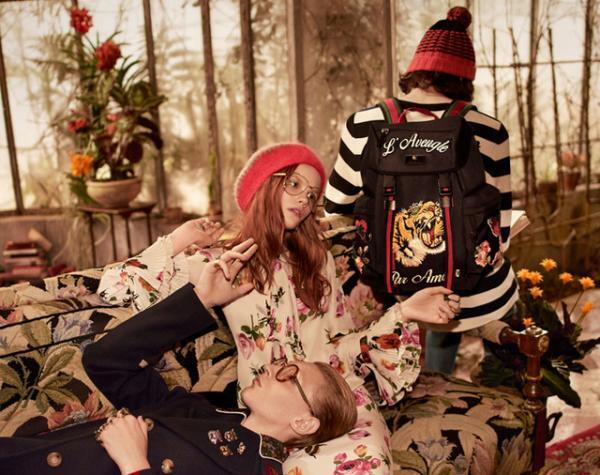 グッチ、16年プレフォールの広告ビジュアル＆ムービーを公開。舞台はトロピカルなバードケージ