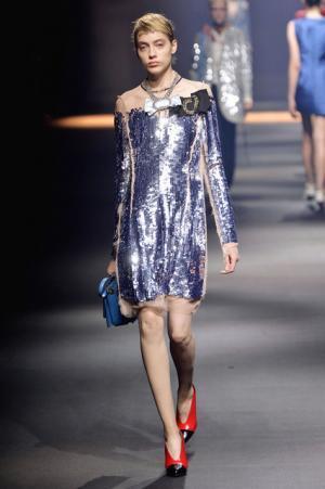 パリコレクション俯瞰、ファッションの息遣い【2016春夏 Paris collection：横井由利】