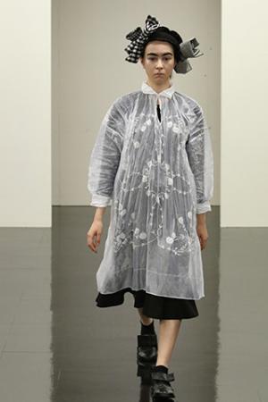 【ルック】トリコ・コム デ ギャルソン 16-17AWコレクション