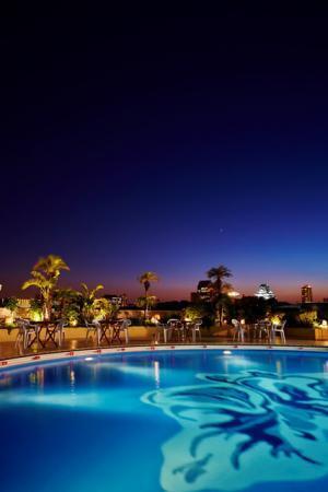 プールサイドでBBQ！ホテルニューオータニ大阪にビアガーデンがオープン