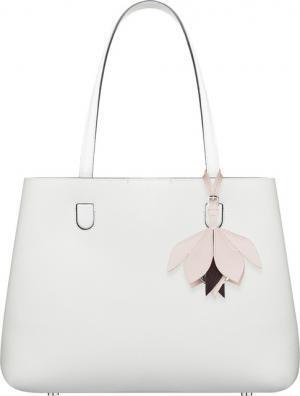 ディオール、“日本の桜”をイメージした日本限定バッグ発売