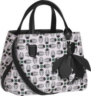 ディオール、“日本の桜”をイメージした日本限定バッグ発売