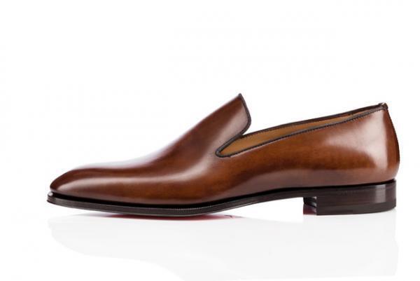 クリスチャン ルブタンが描く“サプール”の世界、メンズに3型の新作シューズ登場