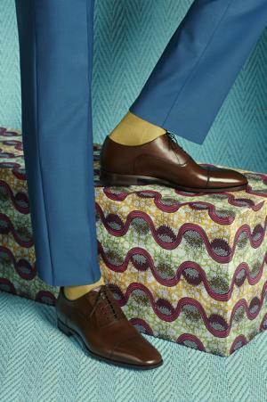 クリスチャン ルブタンが描く“サプール”の世界、メンズに3型の新作シューズ登場