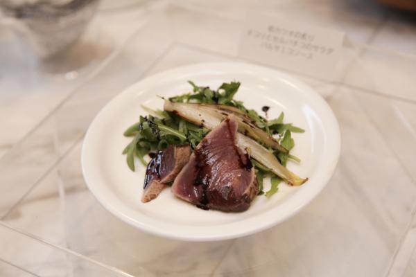 低糖質のパスタやロールケーキが期間限定で青山レクサスで味わえる。スイーツレシピは鎧塚シェフ考案