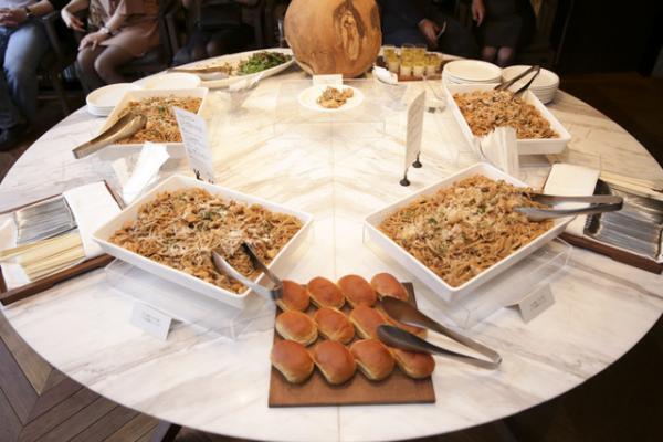 低糖質のパスタやロールケーキが期間限定で青山レクサスで味わえる。スイーツレシピは鎧塚シェフ考案