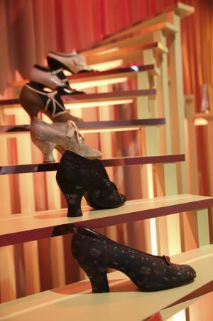 バリー 銀座店がオープン。記念に100足のアーカイブシューズから100年の歴史を辿る世界初エキシビション開催