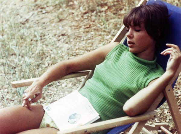 パズザバトン表参道店で恋愛喜劇の巨匠エリック・ロメールが描く美しい女たちの企画展