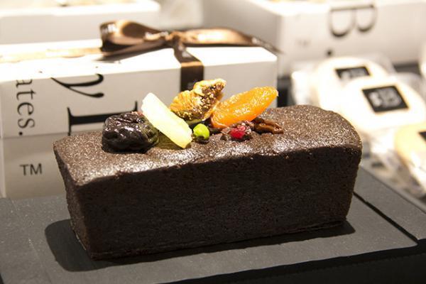 NEWoManのグルメゾーンがいよいよオープン！日本初進出のピザ店から朝4時まで営業するフードホールなど