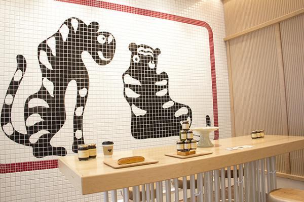 NEWoManのグルメゾーンがいよいよオープン！日本初進出のピザ店から朝4時まで営業するフードホールなど