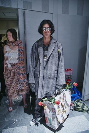 【gege backstage：山縣良和】陰の存在だった妖怪を日常のファンタジーに昇華させた水木しげるさんへ