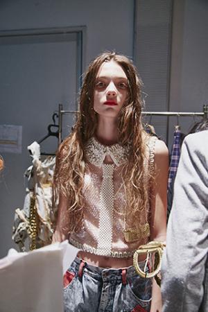 【gege backstage：山縣良和】陰の存在だった妖怪を日常のファンタジーに昇華させた水木しげるさんへ