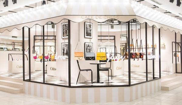 新宿伊勢丹にクロエの限定ブティック“CAFE DE CHLOE”オープン。デリシャスカラーの限定アイテムが登場