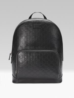 グッチがGGパターンを刻印した新感覚のシグネチャーバックを披露