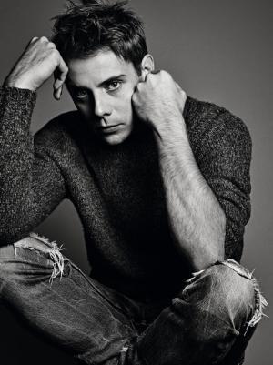 ロエベがクラフトマンを支援するコンテスト「クラフト プライズ」を新設