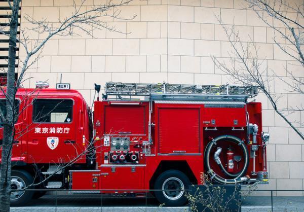 過去と未来が同居する街、東京を舞台にファッションを謳歌する【±20 ReStyle Day:3】