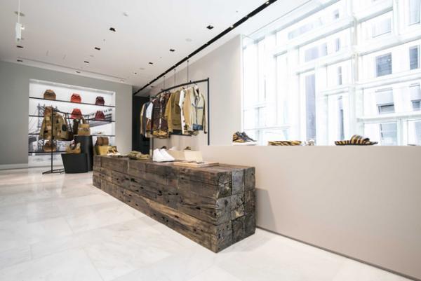 コーチ表参道がリニューアルオープン！30個限定の記念バッグも登場