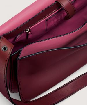 コーチ表参道がリニューアルオープン！30個限定の記念バッグも登場