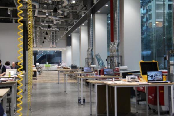 ライゾマ×『WIRED』らが企画、東京を“音”で体感する新感覚野外イベントが赤坂アークヒルズで開催