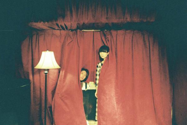 ロンドン発、新しいDIY音楽イベントが新宿伊勢丹に上陸。リビングルームで心地よい音楽をシェア