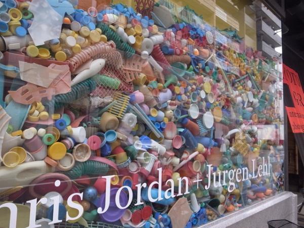 「KYOTOGRAPHIE2016」「オーダーメイド：それぞれの展覧会」と5月の京都はファッション関連アートイベントが充実