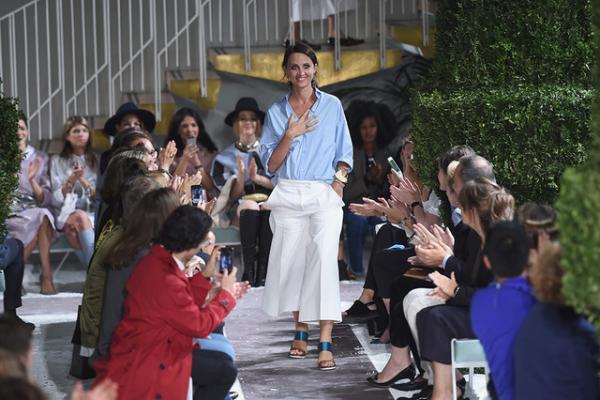 トッズのクリエイティブディレクター、アレッサンドラ・ファッキネッティが辞任を発表