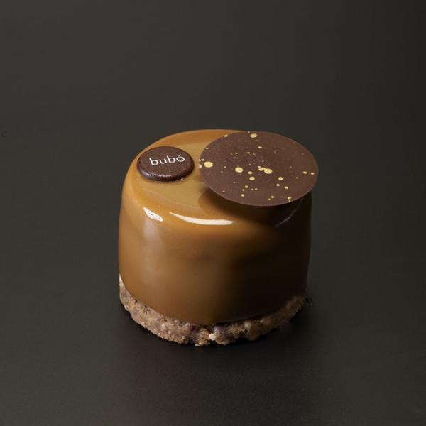 “世界一のチョコレートケーキ”スペイン発の「ブボ バルセロナ」が日本初上陸。新宿伊勢丹でプレ販売決定