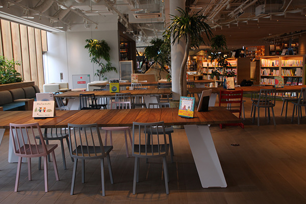 TSUTAYA誕生の地に“毎日行きたくなる”国内最大規模の「T-SITE」オープン！デジタルを駆使したサービスやママとキッズに嬉しいフロアも