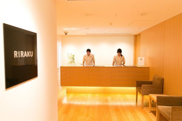 【サスティナブルな社会科見学】手作業で生まれた天然ヒノキパウダーで身体を芯から温める酵素浴に。循環する木の物語--vol.4