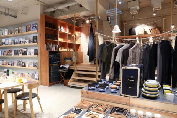 世界の骨董市をぎゅっと凝縮！“ワクワク”を見つける新ショップが原宿にオープン