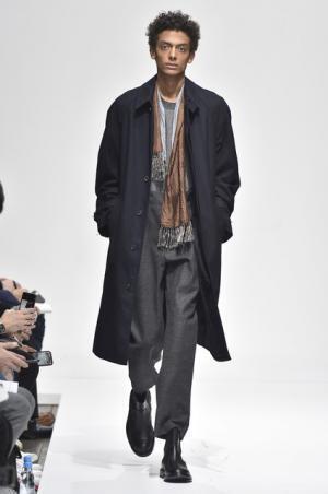 マーガレット・ハウエル、吉田カバンとの協業10周年で初期モデルをアップデート【16-17AWメンズ】