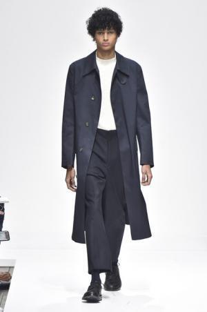 マーガレット・ハウエル、吉田カバンとの協業10周年で初期モデルをアップデート【16-17AWメンズ】