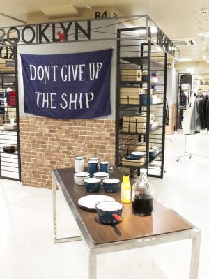 新宿伊勢丹で“ニューヨーク展”開催！話題沸騰ベアバーガーはじめ、rag &amp; bone、ヴィンテージラジカセまで