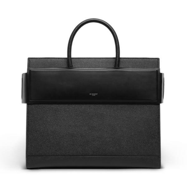 ジバンシィ バイ リカルド ティッシ、新アイコンバッグを新宿伊勢丹で先行発売