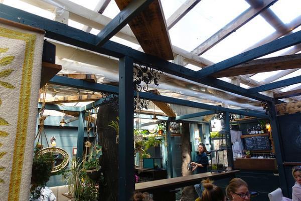 自転車で行きたいニューヨークのデスティネーション：House of small wonder【ペダルを漕ぐ。ニューヨークを走る。】