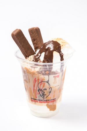 マックス ブレナー、“アイスチョコレートピザ”など3種の夏限定メニューがスタート