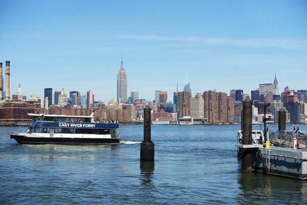 自転車で会いに行きたいニューヨークのデスティネーション：East River Ferry【ペダルを漕ぐ。<div class=