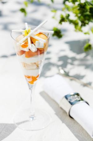 レモン×メレンゲの杏パフェなど、夏のひんやりスイーツコースを軽井沢ホテルブレストンコートで堪能