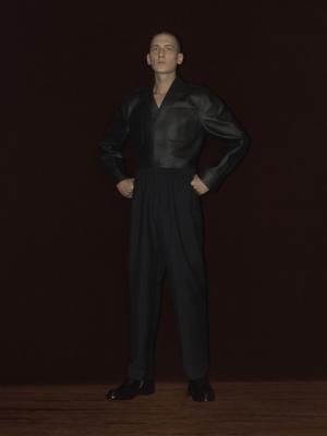 【ルック】バレンシアガの2016-17秋冬メンズは、ガーデニング用の洋服からインスピレーション