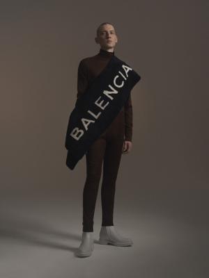 【ルック】バレンシアガの2016-17秋冬メンズは、ガーデニング用の洋服からインスピレーション