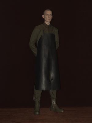 【ルック】バレンシアガの2016-17秋冬メンズは、ガーデニング用の洋服からインスピレーション