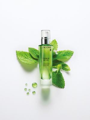 ランコムが多忙な20代女性に向けたスキンケアライン「イナジェ」を発売