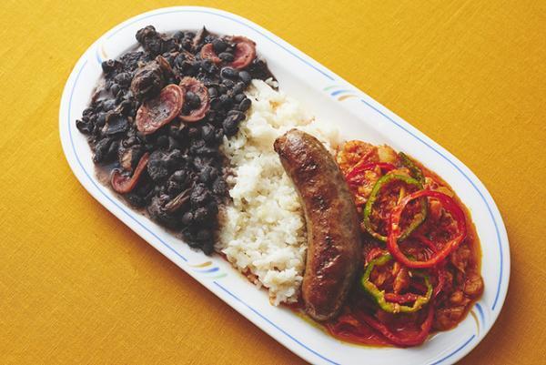 新宿伊勢丹で「ブラジルウイーク」が本日より開催。本場グルメとファッションが集結！ブラジルの英雄アイルトン・セナ展も