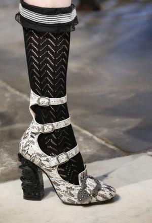 グッチ、史上初ロンドンの世界遺産ウェストミンスター寺院を舞台にショー【17年クルーズ】