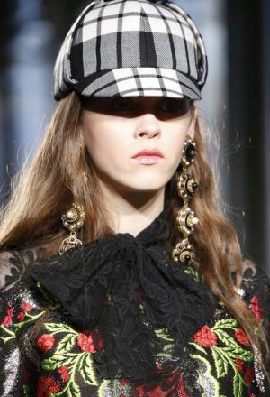 グッチ、史上初ロンドンの世界遺産ウェストミンスター寺院を舞台にショー【17年クルーズ】