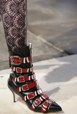 グッチ、史上初ロンドンの世界遺産ウェストミンスター寺院を舞台にショー【17年クルーズ】