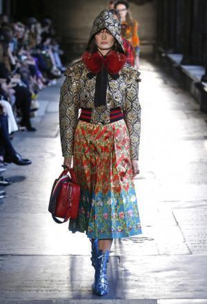 グッチ、史上初ロンドンの世界遺産ウェストミンスター寺院を舞台にショー【17年クルーズ】